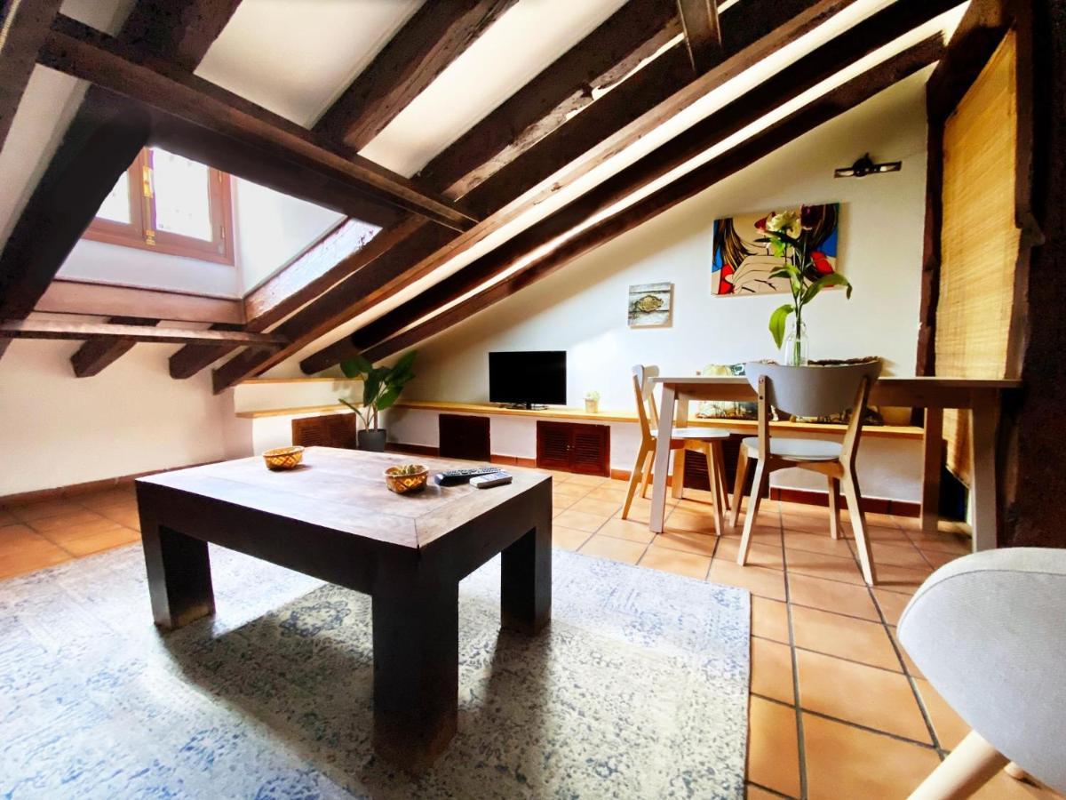 La Cueva De Leon Apartment Madrid Exterior photo
